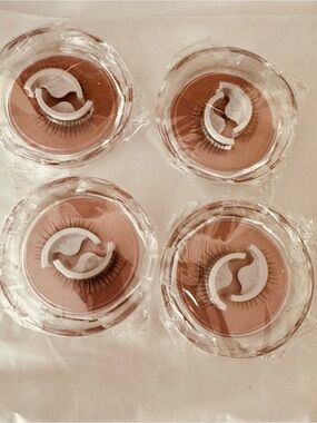 Reusable Self-Adhesive Lashes (NWOT)